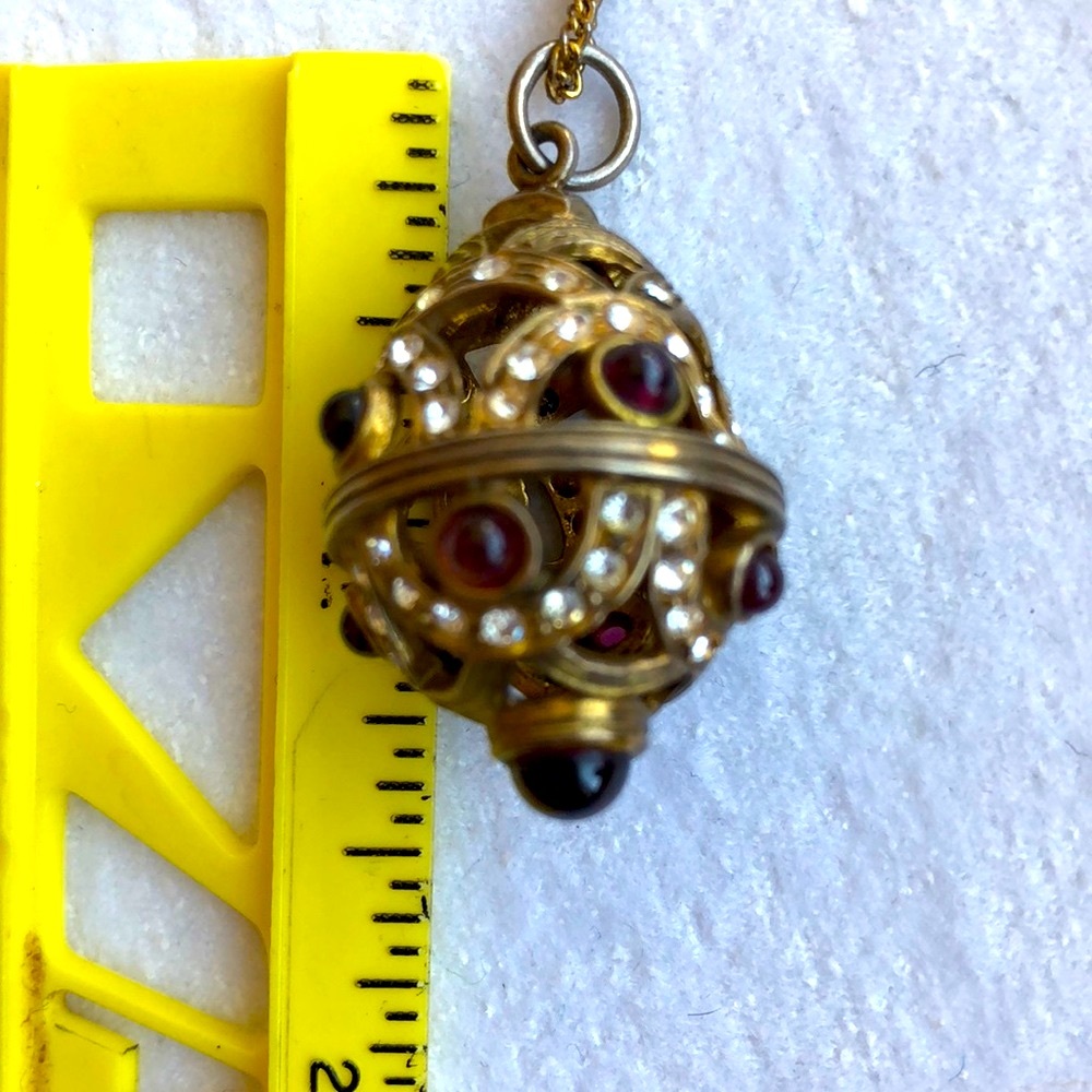 Vintage Garnet cz rhinestone egg pendant necklace - Picture 5 of 6
